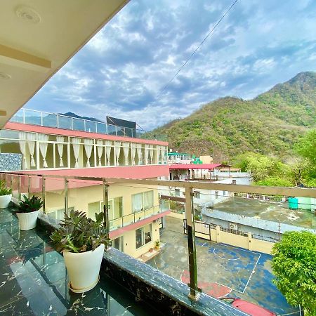 塔波万新住宅酒店 Rishīkesh 外观 照片